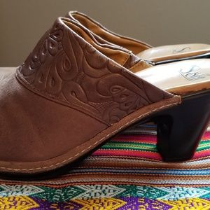 Born Brown Leather Mule/Clogs